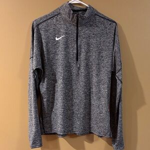 Nike women’s running dry fit quarter zip shirt